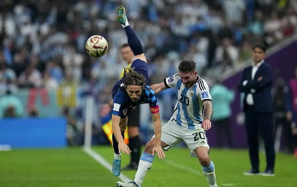 哈登巅峰对决，梅西与60激战尤文图斯分钟，逆转胜负难料！